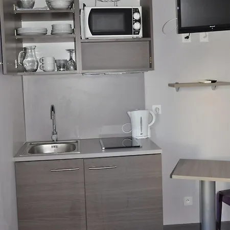 Aragon * ז'ואן-לה-פינס